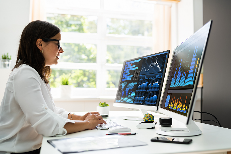 How to use B2B intent data? Strategies to Drive ROI & Sales